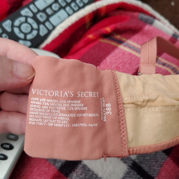 Victoria's secret bra - Picture 8 of 8